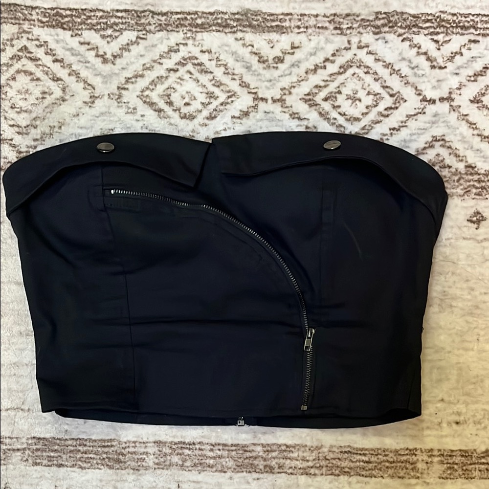 Black Strapless Zippered Top